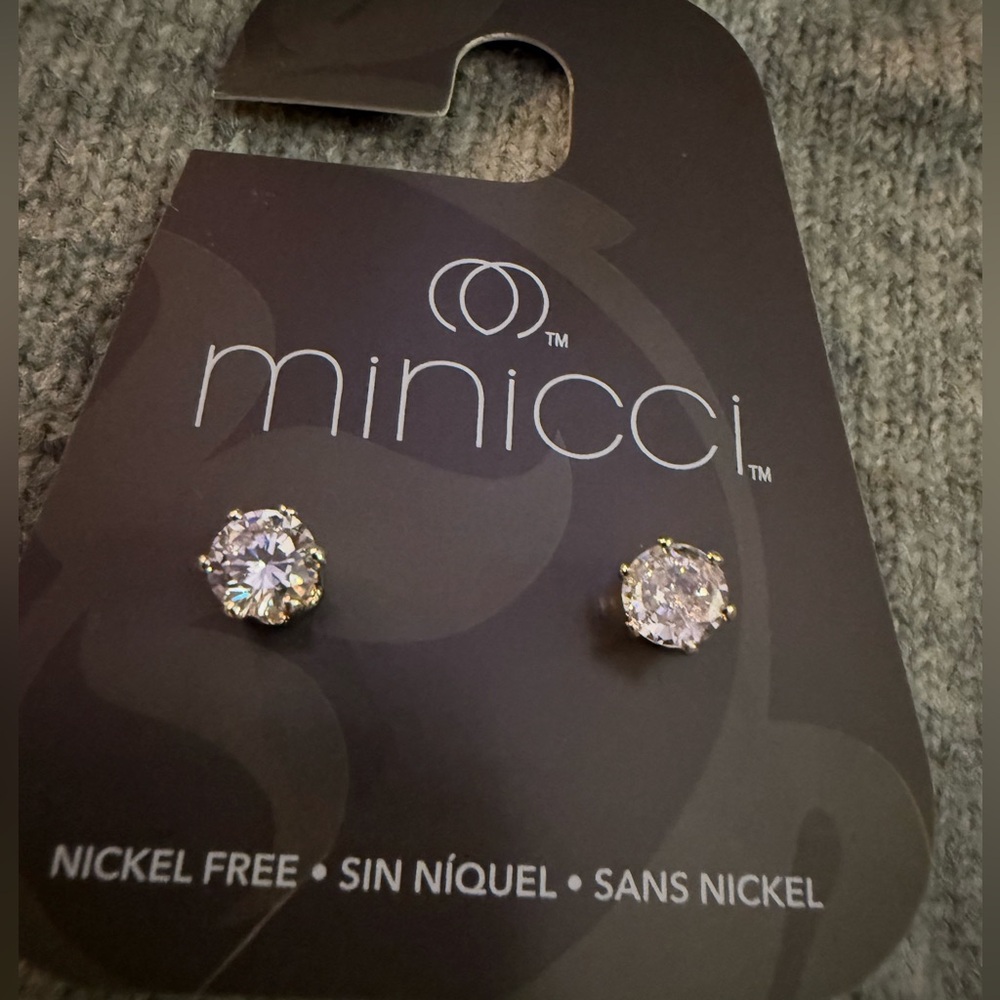 Minicci Stud Earrings